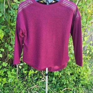 Burgundy  Sweater with Studded Shoulders New York Laundry SIZE Small Cozy